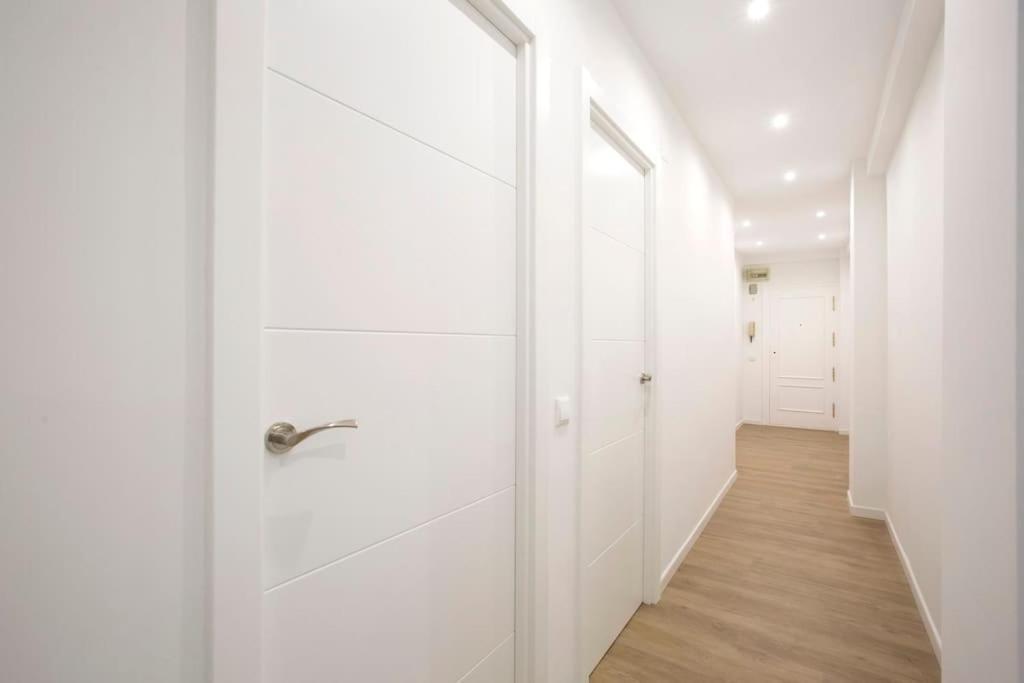 Alhondiga Flat By Next Stop Bilbao Exterior photo